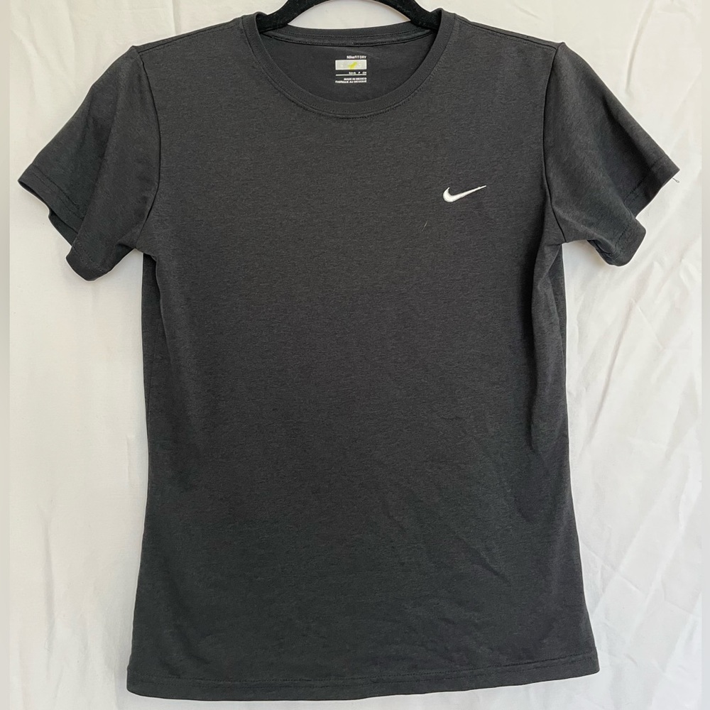 Boys Nike active wear!